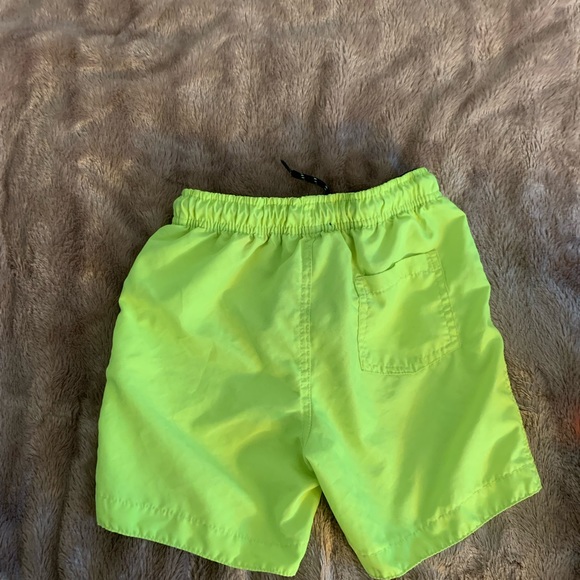 BUNDLE OF 4 BOY SHORTS SIZE 7 - Picture 5 of 9